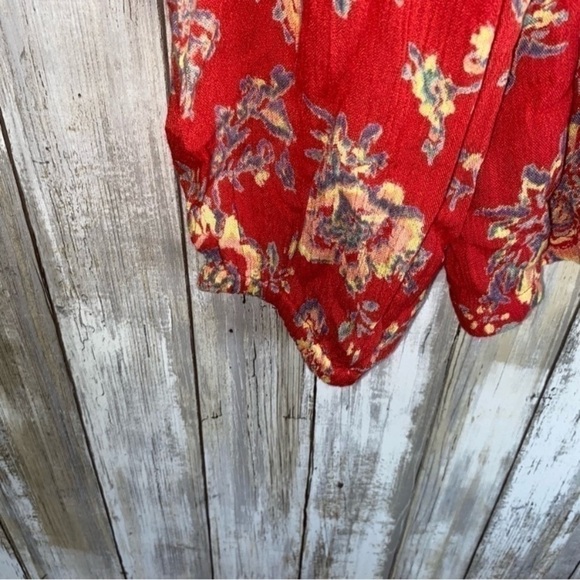 Billabong Distant Roads Red Floral Blouse - Picture 6 of 7